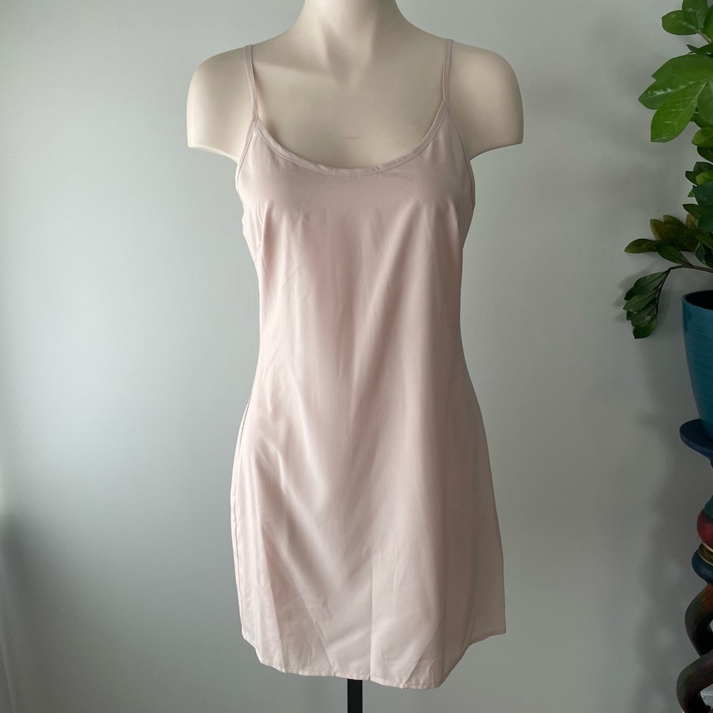 Elliatt Designer Mini Liner Slip Dress Simple Minimalistic Blush Pink Size Small